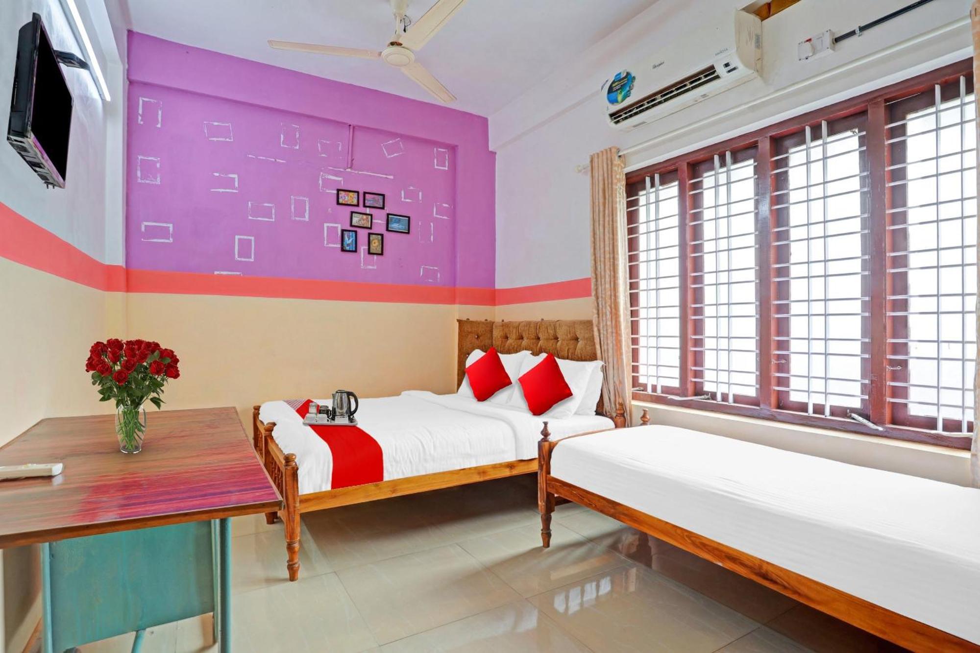 Hotel Spot On The New View Regency à Thiruvananthapuram Extérieur photo