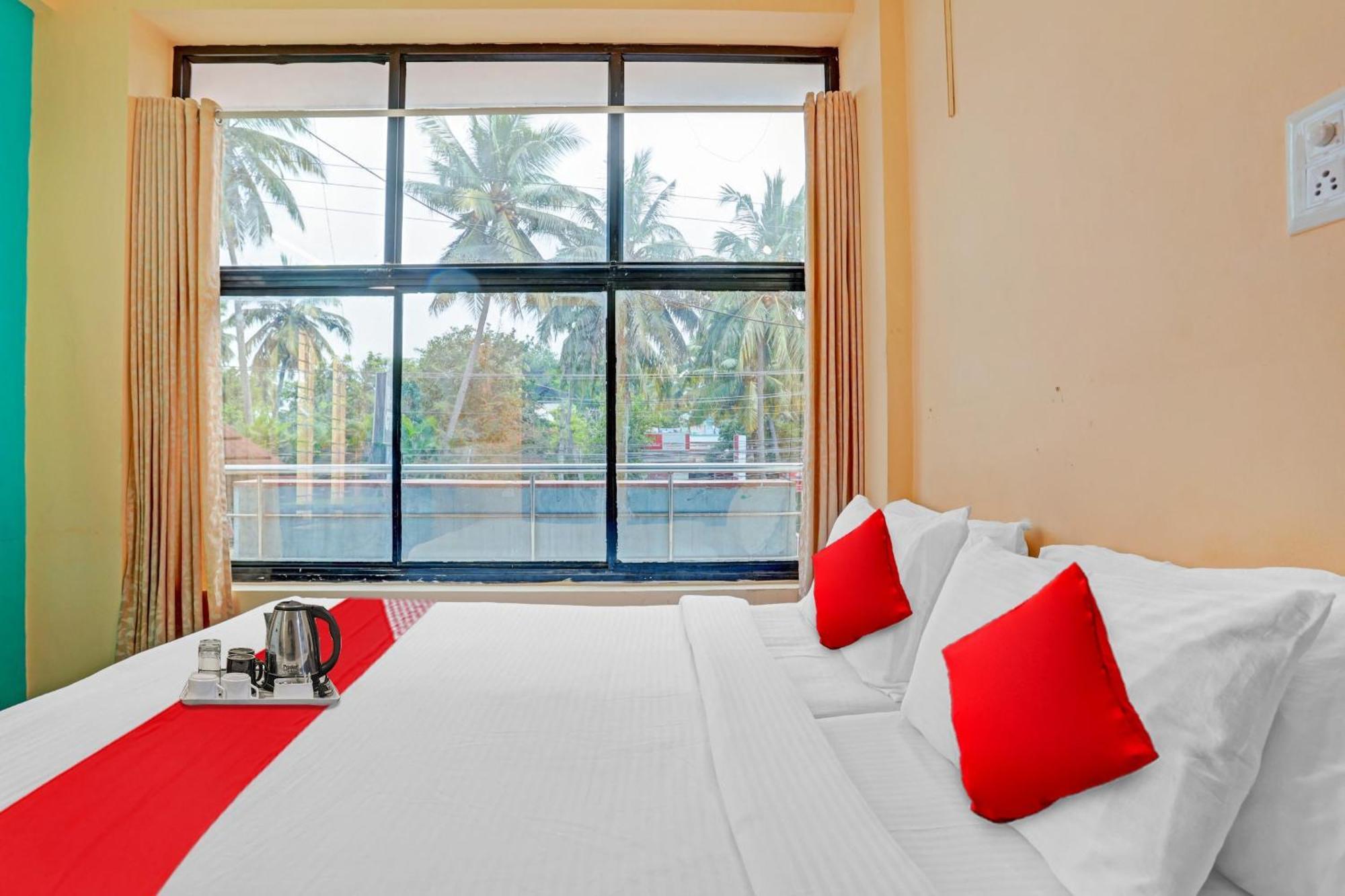 Hotel Spot On The New View Regency à Thiruvananthapuram Extérieur photo