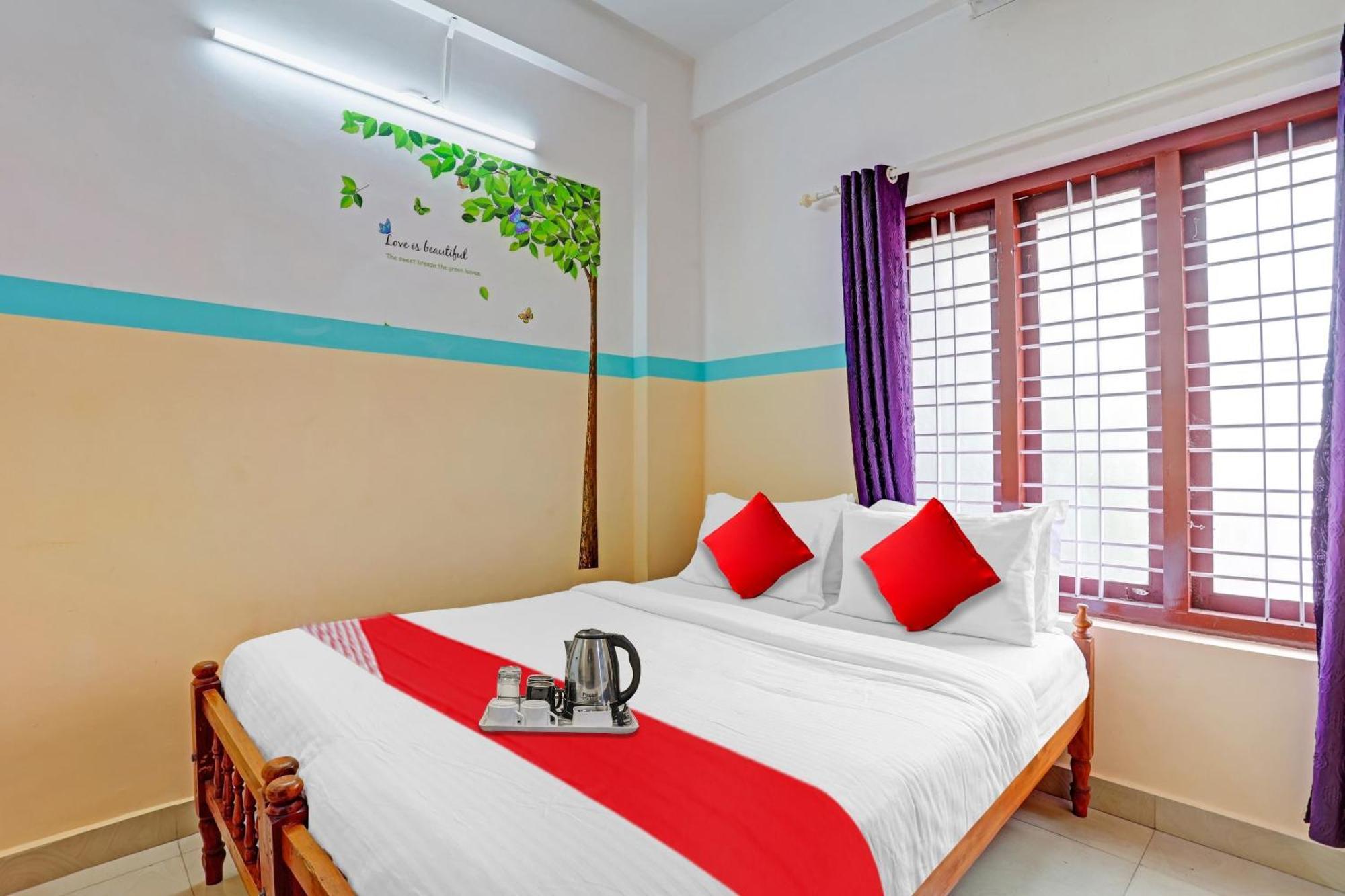 Hotel Spot On The New View Regency à Thiruvananthapuram Extérieur photo