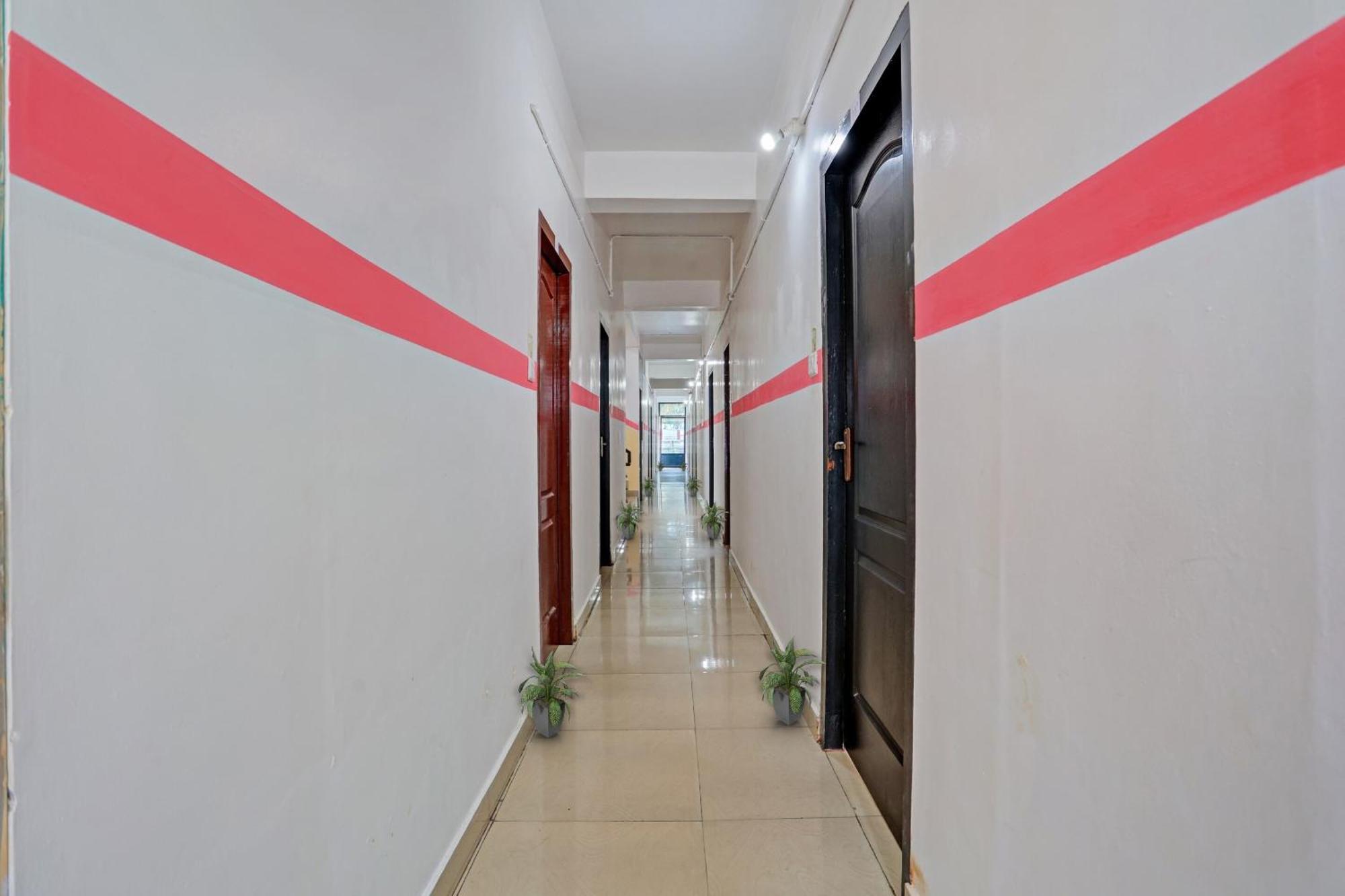 Hotel Spot On The New View Regency à Thiruvananthapuram Extérieur photo
